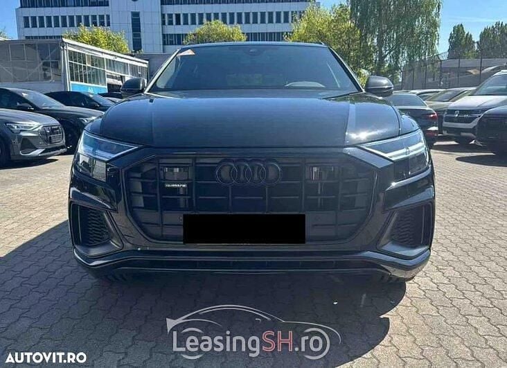 Culoarenegru Utilizat 2022 Audi Q8 Business SUV | 56.749 EUR (Super Preț) - Imagine 1/4