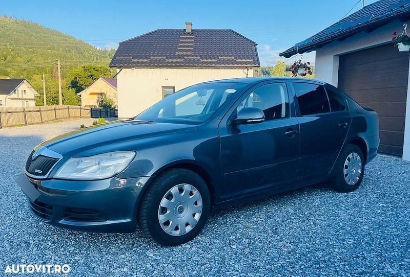 Gri Utilizat 2011 Skoda Octavia GreenLine Berlinǎ | 3.799 EUR (Preț OK) - Imagine 1/4