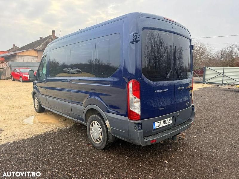 Second-hand Ford Transit 130 CP (95 kW) 2017 Culoarealbastru Monovolum
