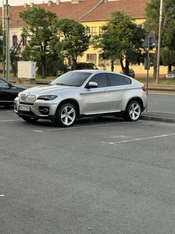Utilizat 2009 BMW X6 SUV | 14.000 EUR (Puțin scump) - Imagine 1/4