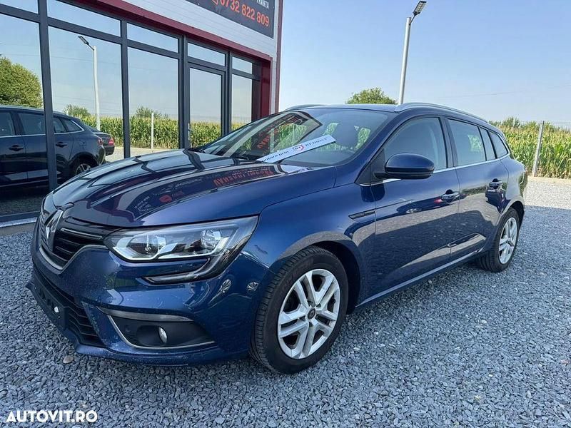 Albastru Utilizat 2019 Renault Mégane GrandTour Intens Break | 8.400 EUR (Preț OK) - Imagine 1/4
