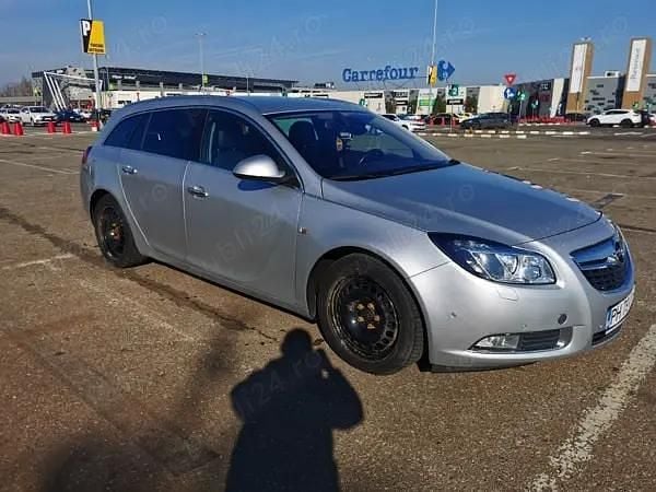 Second-hand Opel Insignia 131 CP (96 kW) 2013 Gri Break