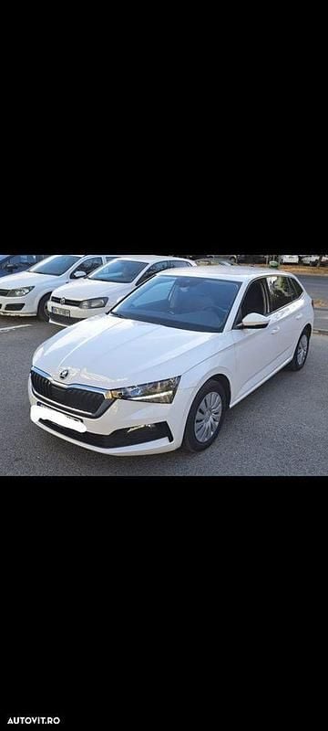 Second-hand Skoda Scala Ambition 95 CP (69 kW) 2021 Culoarealb Hatchback