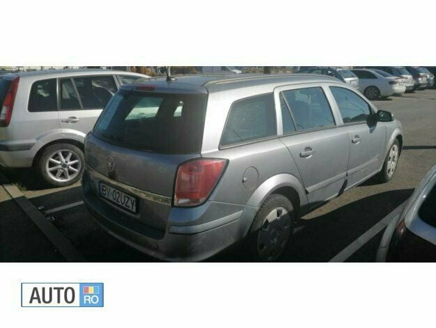Gri Utilizat 2005 Opel Astra Break | 1.200 EUR - Imagine 1/4