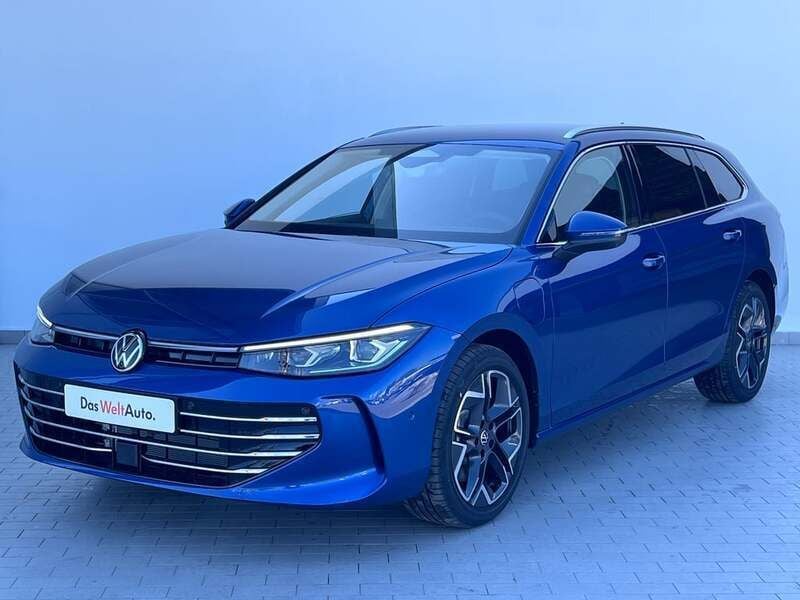 Albastru mediu normal Utilizat 2025 VW Passat Elegance | 39.900 EUR - Imagine 1/4