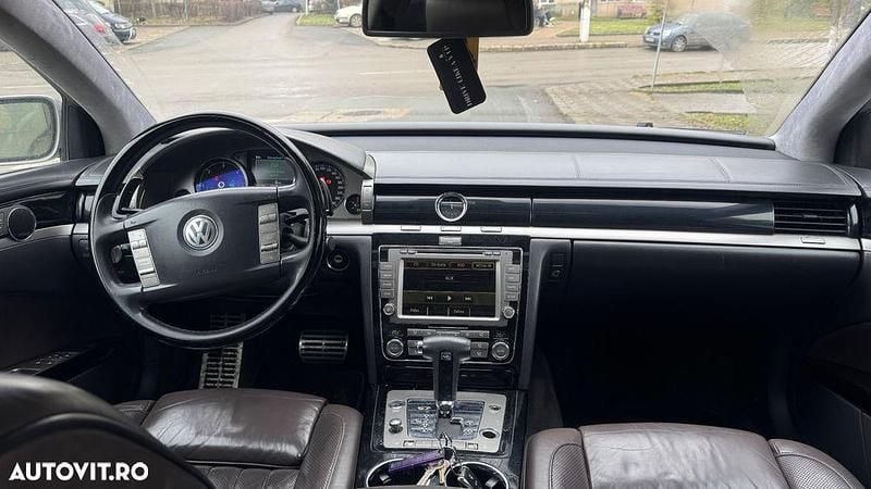 Second-hand VW Phaeton 240 CP (176 kW) 2010 Culoareargint Berlinǎ
