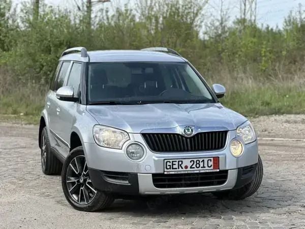 Argintiu Utilizat 2013 Skoda Yeti Plus Edition SUV | 6.290 EUR (Preț OK) - Imagine 1/4
