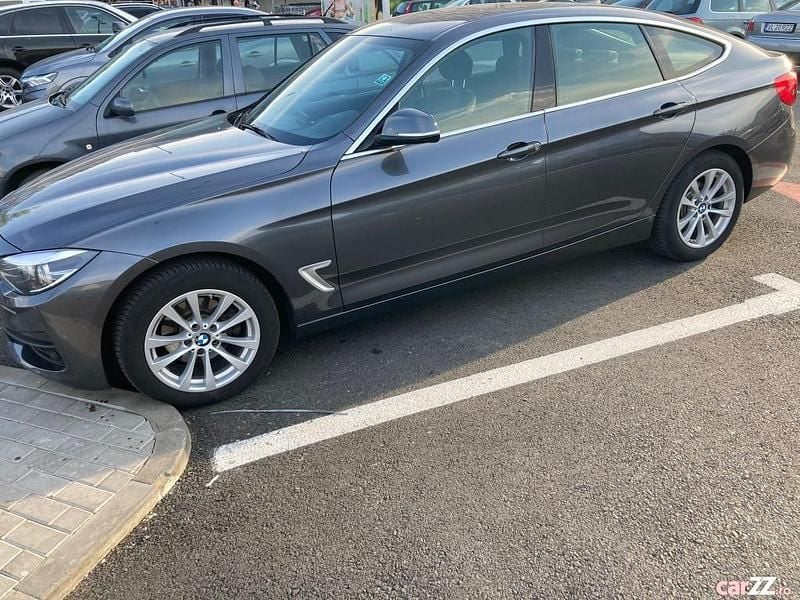 Gri Utilizat 2017 BMW 320 Berlinǎ | 18.000 EUR (Super Preț) - Imagine 1/4