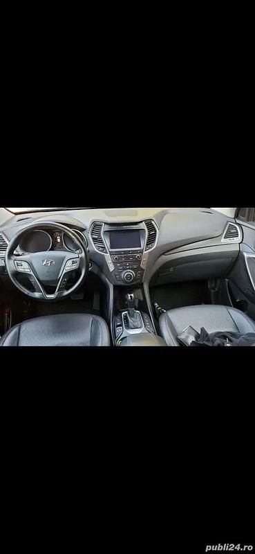 Albastru Utilizat 2017 Hyundai Santa Fe SUV | 13.500 EUR (Super Preț) - Imagine 1/4