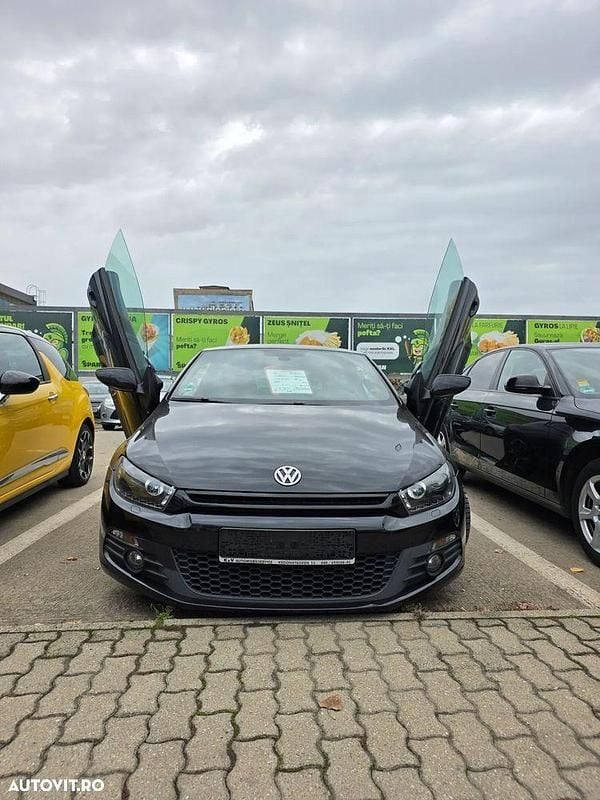 Culoarenegru Utilizat 2010 VW Scirocco GTS Coupe | 6.650 EUR (Puțin scump) - Imagine 1/4