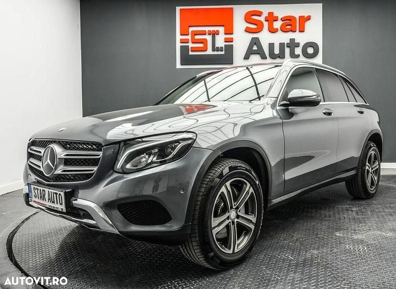 Gri Utilizat 2016 Mercedes GLC250 SUV | 25.490 EUR (Puțin scump) - Imagine 1/4