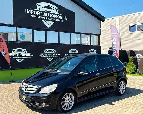 Utilizat 2008 Mercedes B200 Monovolum | 4.599 EUR (Preț OK) - Imagine 1/4
