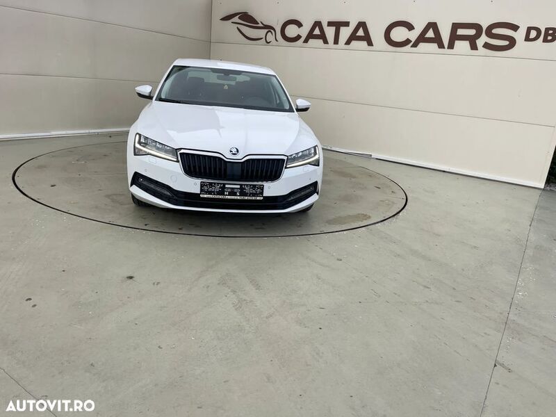 Alb Utilizat 2020 Skoda Superb Ambition Berlinǎ | 16.660 EUR (Super Preț) - Imagine 1/4