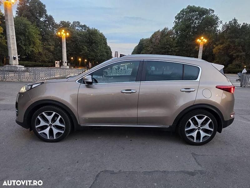Culoarebej Utilizat 2018 Kia Sportage GT-Line SUV | 17.600 EUR (Preț OK) - Imagine 1/4