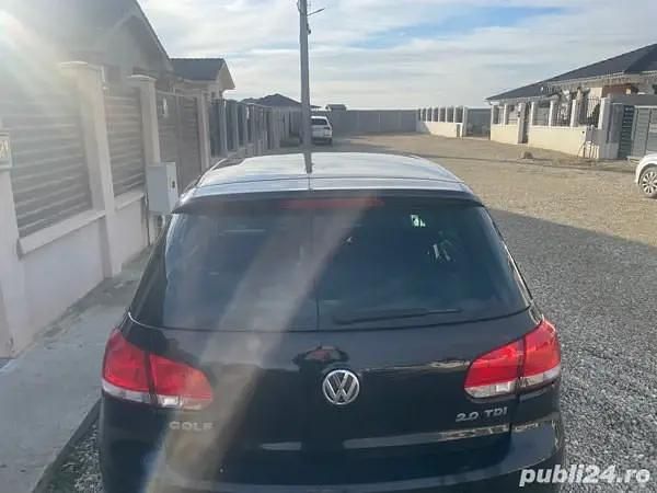 Utilizat 2010 VW Golf VI Berlinǎ | 6.100 EUR (Puțin scump) - Imagine 1/4