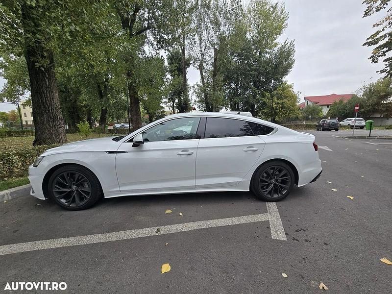 Culoarealb Utilizat 2020 Audi A5 Sportback Advanced Berlinǎ | 30.000 EUR (Preț OK) - Imagine 1/4