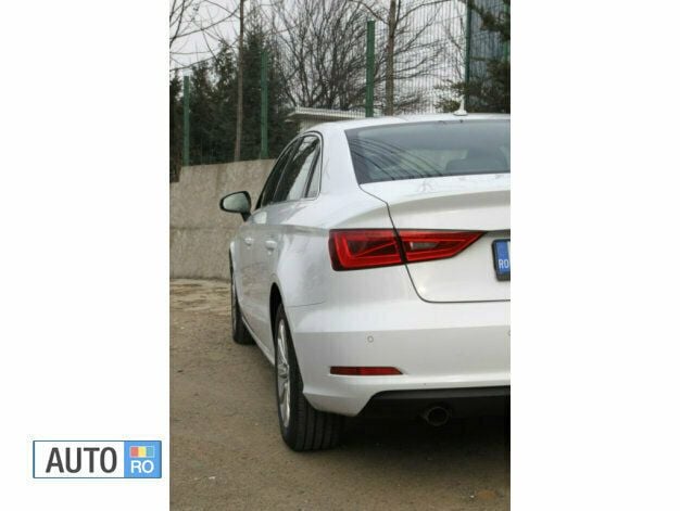 Second-hand Audi A3 110 CP (80 kW) 2015 Alb Berlinǎ