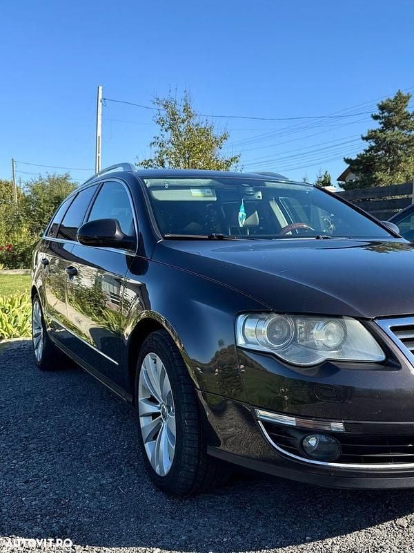 Culoaremaro Utilizat 2008 VW Passat Highline Break | 3.800 EUR (Preț OK) - Imagine 1/4
