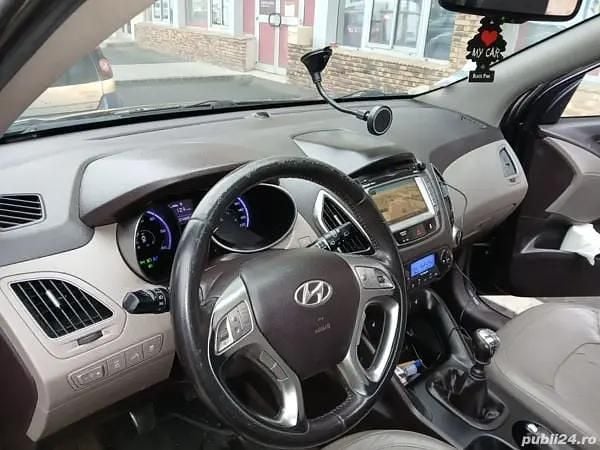 Second-hand Hyundai ix35 Premium 136 CP (100 kW) 2011 SUV