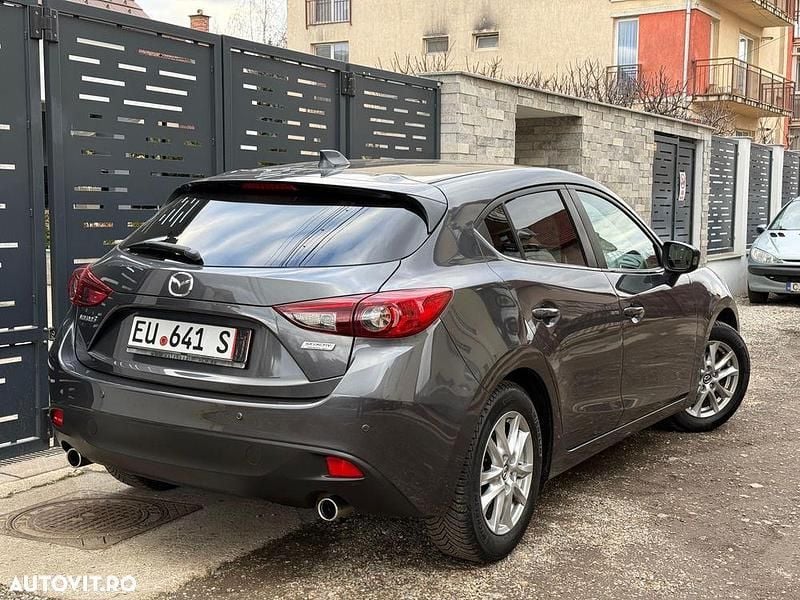 Second-hand Mazda 3 Center-Line 120 CP (88 kW) 2014 Culoaregri Hatchback