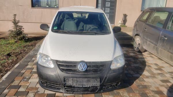 Utilizat 2010 VW Fox Hatchback | 1.900 EUR - Imagine 1/4
