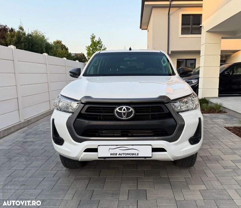 Alb Utilizat 2021 Toyota HiLux Style Pickup | 29.500 EUR (Preț OK) - Imagine 1/4
