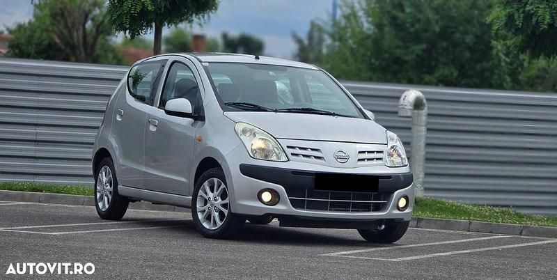 Gri Utilizat 2011 Nissan Pixo Hatchback | 1.980 EUR - Imagine 1/4