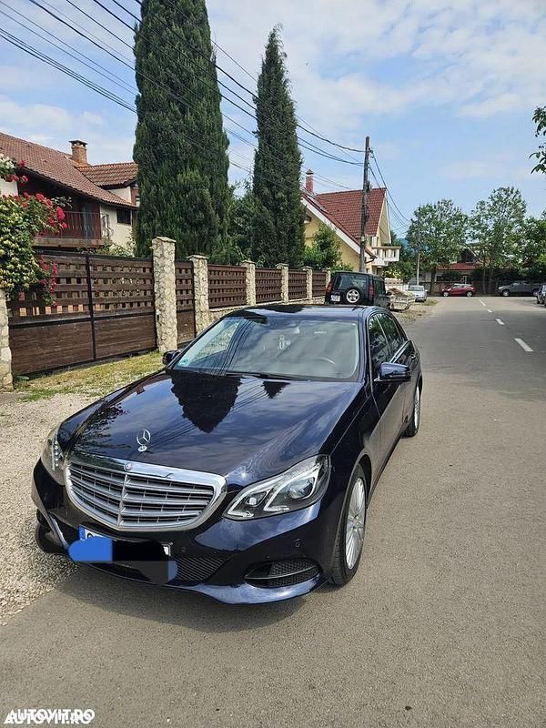 Albastru Utilizat 2016 Mercedes E250 Berlinǎ | 18.500 EUR (Puțin scump) - Imagine 1/4
