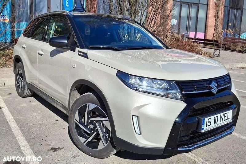 Second-hand Suzuki Vitara 115 CP (84 kW) 2025 Culoarebej SUV