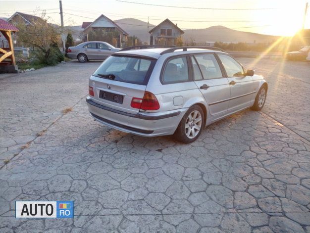 Second-hand BMW 320 136 CP (100 kW) 2001 Argintiu Break