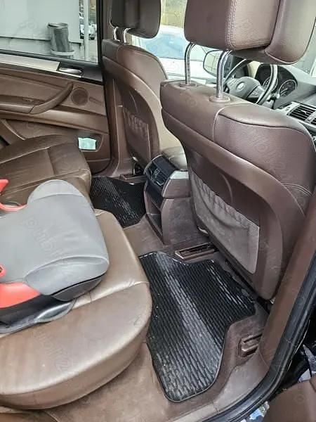 Second-hand BMW X5 240 CP (176 kW) 2012 SUV