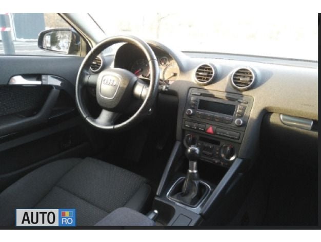 Negru Utilizat 2007 Audi A3 Hatchback | 2.500 EUR (Super Preț) - Imagine 1/4