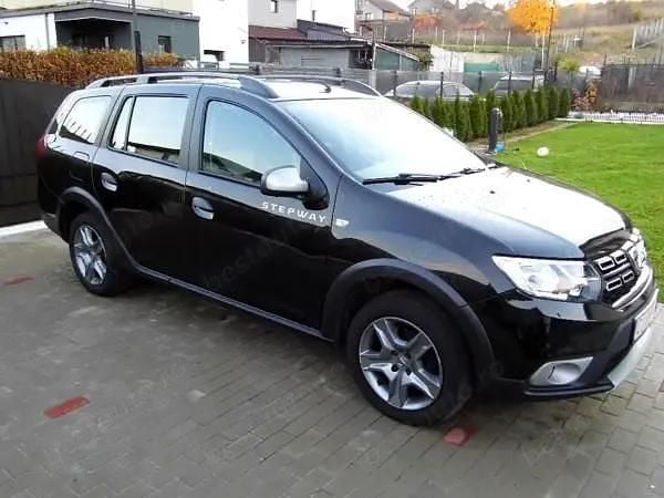 Culoarenegru Utilizat 2019 Dacia Logan MCV Stepway Break | 7.900 EUR (Preț bun) - Imagine 1/4