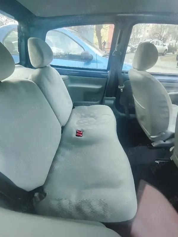 Second-hand Renault Twingo 56 CP (41 kW) 1997 Hatchback