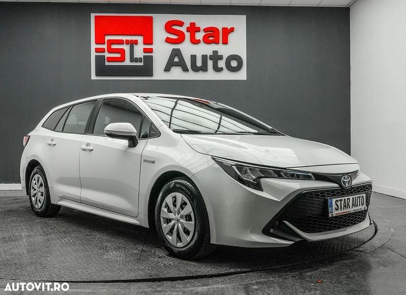 Second-hand Toyota Corolla 122 CP (89 kW) 2021 Culoarealb Break