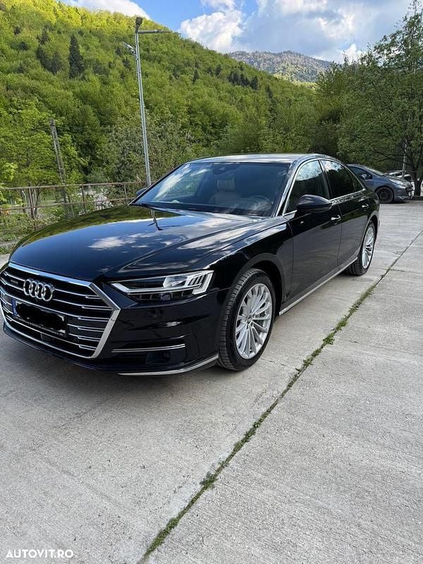 Second-hand Audi A8 Premium 340 CP (250 kW) 2018 Culoarenegru Berlinǎ