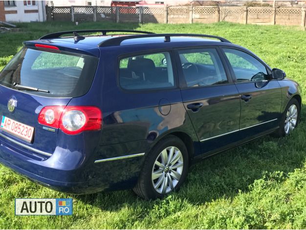 Albastru Utilizat 2009 VW Passat Break | 5.299 EUR (Scump) - Imagine 1/4
