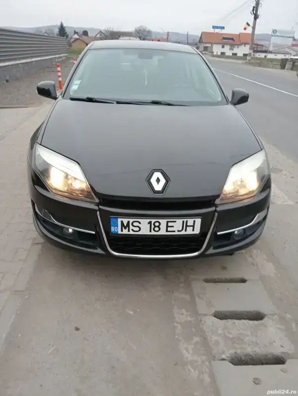 Utilizat 2011 Renault Laguna III Berlinǎ | 4.700 EUR (Preț OK) - Imagine 1/4
