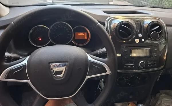 Second-hand Dacia Sandero 75 CP (55 kW) 2018 Gri Hatchback