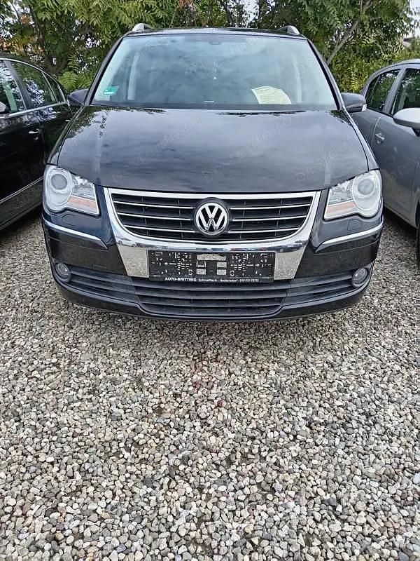 Utilizat 2008 VW Touran Highline Monovolum | 4.500 EUR (Preț OK) - Imagine 1/4