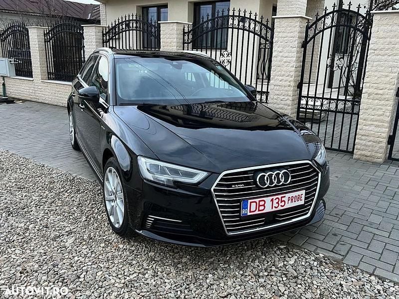 Second-hand Audi A3 e-tron Ambition 204 CP (150 kW) 2017 Culoarenegru Hatchback