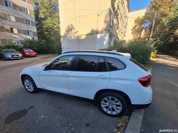Utilizat 2013 BMW X1 Comfort Edition SUV | 10.000 EUR (Preț OK) - Imagine 1/4