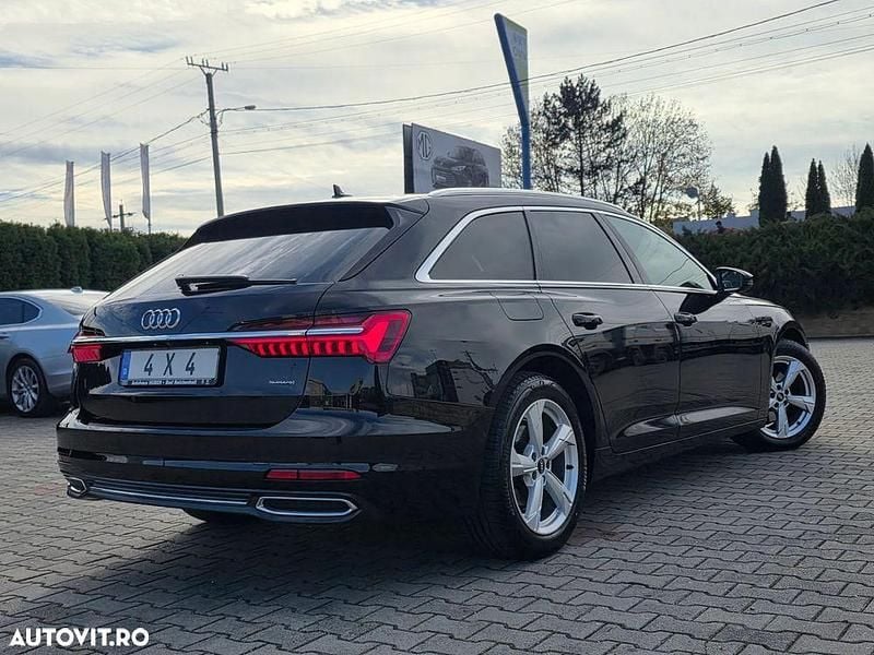 Second-hand Audi A6 Sport 204 CP (150 kW) 2022 Culoarenegru Break
