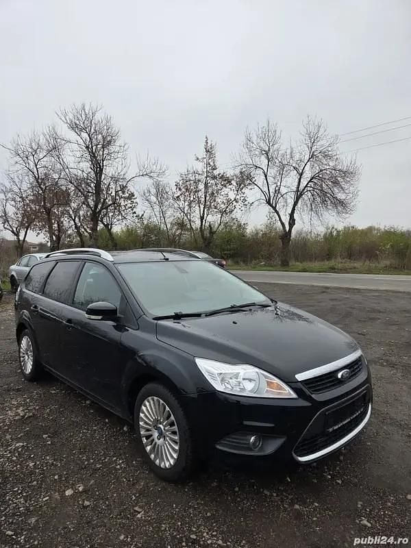 Negru Utilizat 2011 Ford Focus Break | 2.499 EUR (Preț bun) - Imagine 1/4