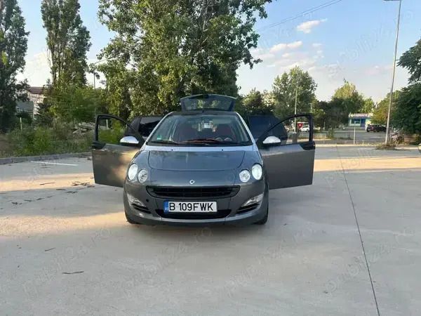 Utilizat 2005 Smart ForFour Hatchback | 2.500 EUR (Preț OK) - Imagine 1/4