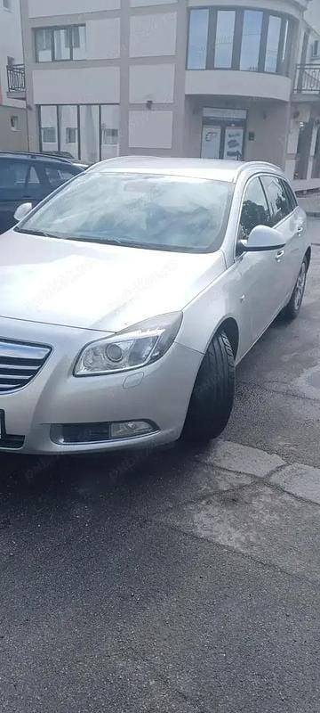 Second-hand Opel Insignia 131 CP (96 kW) 2012 Break