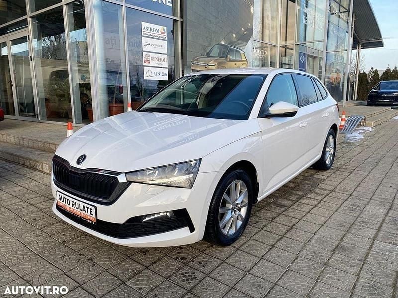 Culoarealb Second-hand 2020 Skoda Scala Style Hatchback | 10.990 EUR (Preț bun) - Imagine 1/4