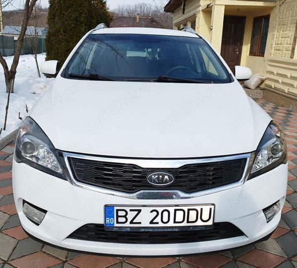 Utilizat 2010 Kia Ceed Hatchback | 4.200 EUR - Imagine 1/4