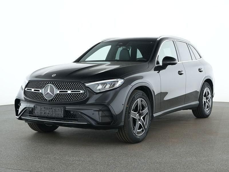 Utilizat 2024 Mercedes GLC200 AMG SUV | 57.380 EUR (Preț OK) - Imagine 1/1