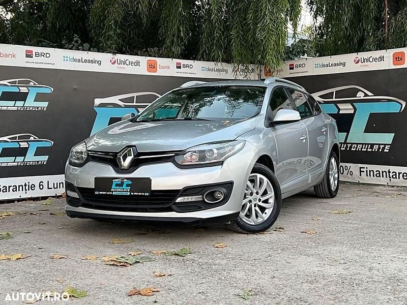 Culoareargint Utilizat 2014 Renault Mégane GrandTour LIMITED Break | 4.850 EUR (Preț OK) - Imagine 1/4